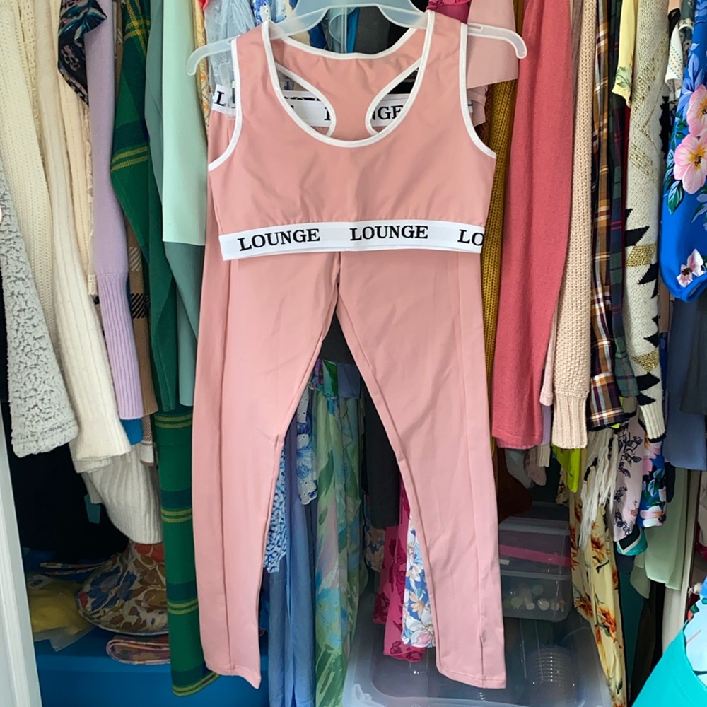 Dusty pink Lounge set